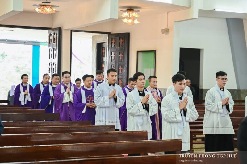 fb-356526171666570_900586318730563