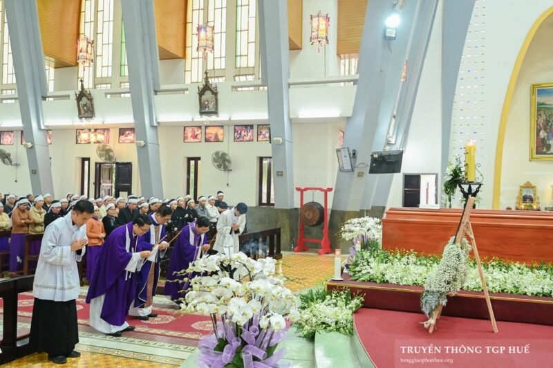 fb-356526171666570_900586318730563