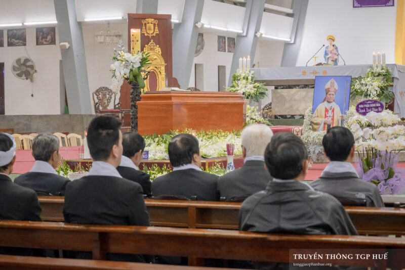 fb-356526171666570_900447282077800