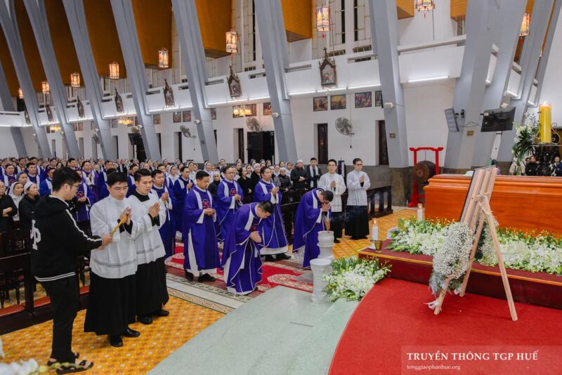 fb-356526171666570_900967848692410