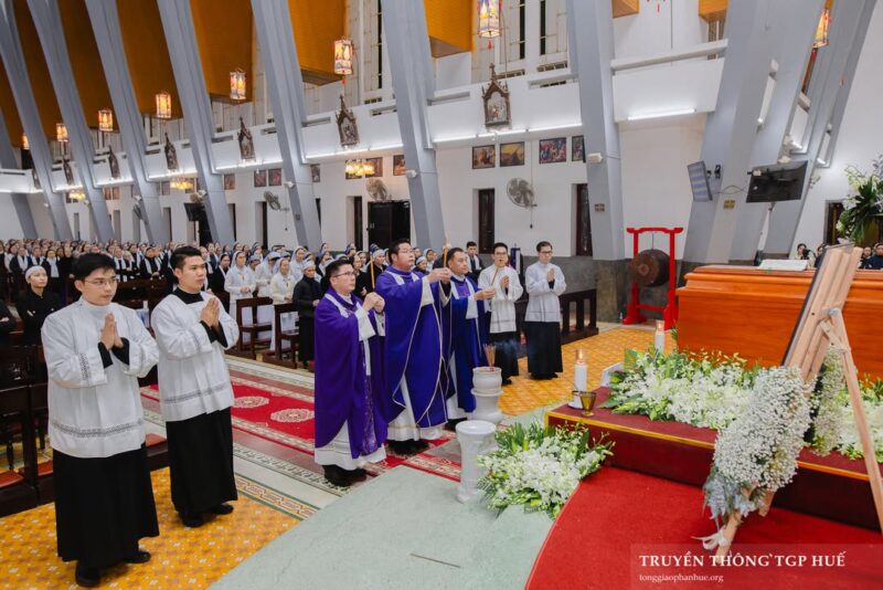 fb-356526171666570_900967848692410