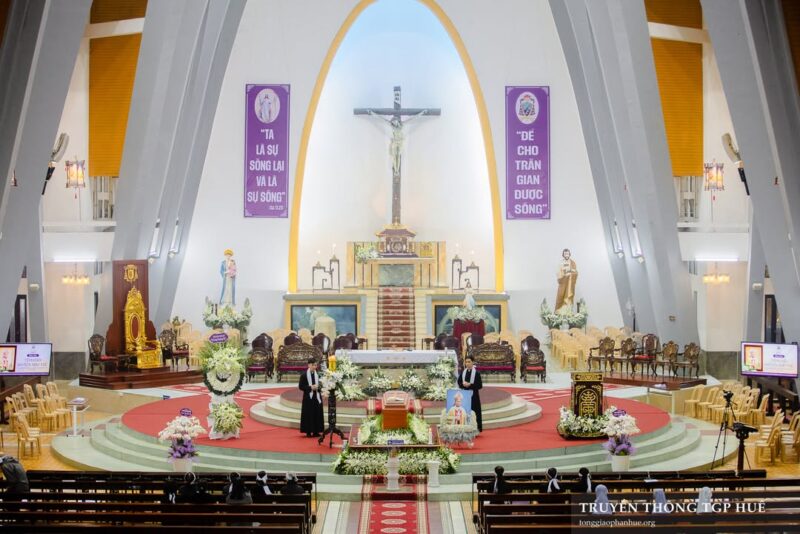 fb-356526171666570_900967848692410