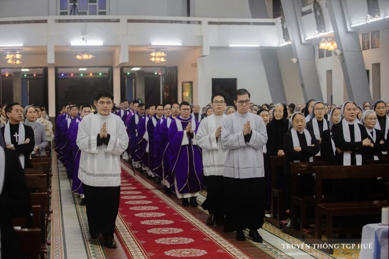 fb-356526171666570_900967848692410