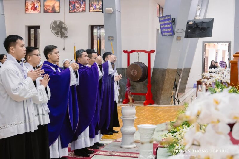 fb-356526171666570_901241295331732