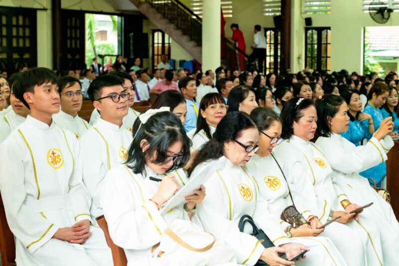 fb-422222558355253_1007147471455719