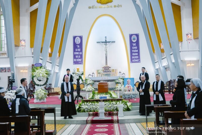 fb-356526171666570_901597068629488