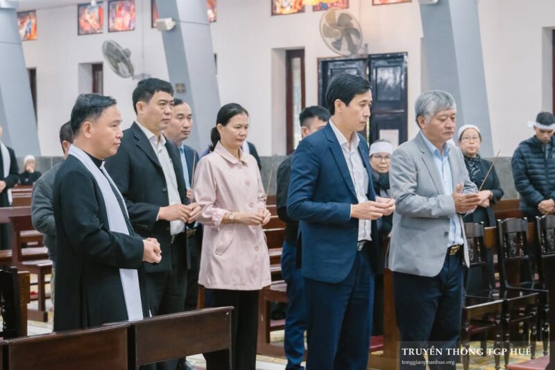 fb-356526171666570_901597068629488