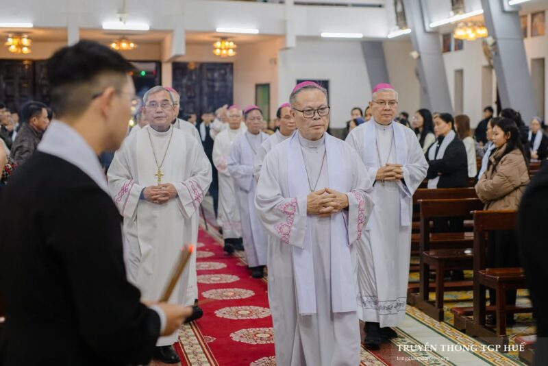 fb-356526171666570_902318518557343