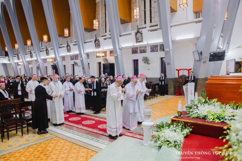 fb-356526171666570_902318518557343