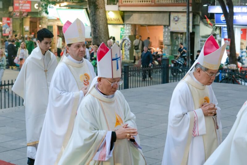 fb-356526171666570_955144423274752