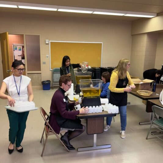 fb-355703527834405_1117948427042628