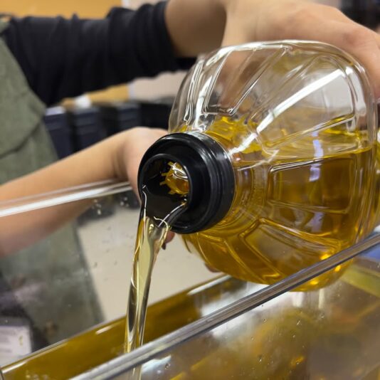 fb-355703527834405_1117948427042628