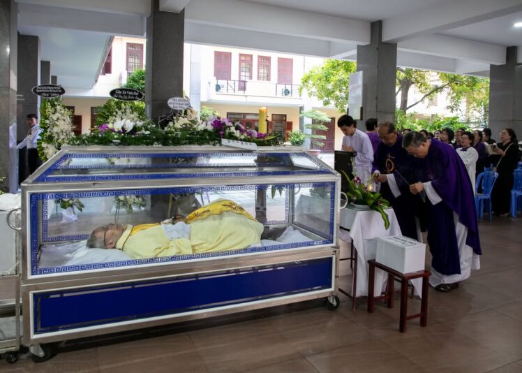 fb-422222558355253_1093148806188918