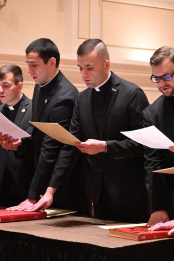 fb-355703527834405_1119566803547457