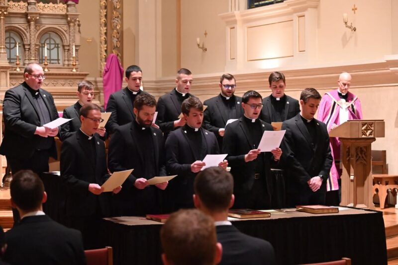 fb-355703527834405_1119566803547457