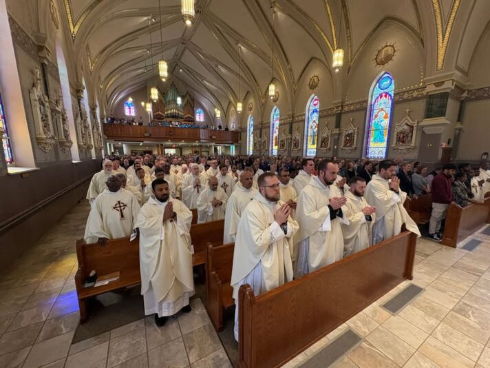 fb-149608895080801_1134274668739585