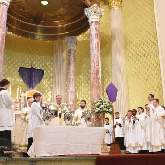 fb-1669188376658004_1270987021694291