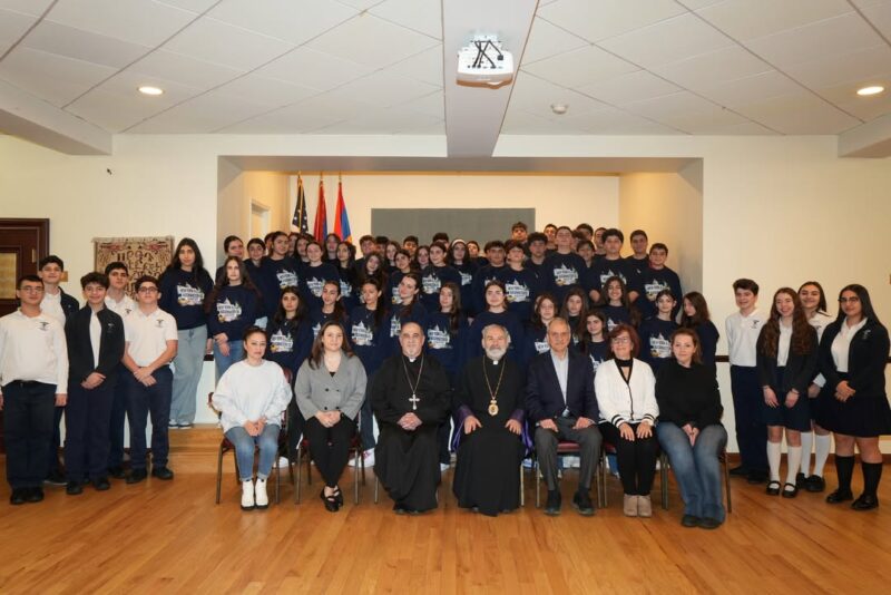 fb-252749634836353_978739541102867