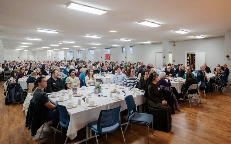 fb-424801330909662_1094590102694666