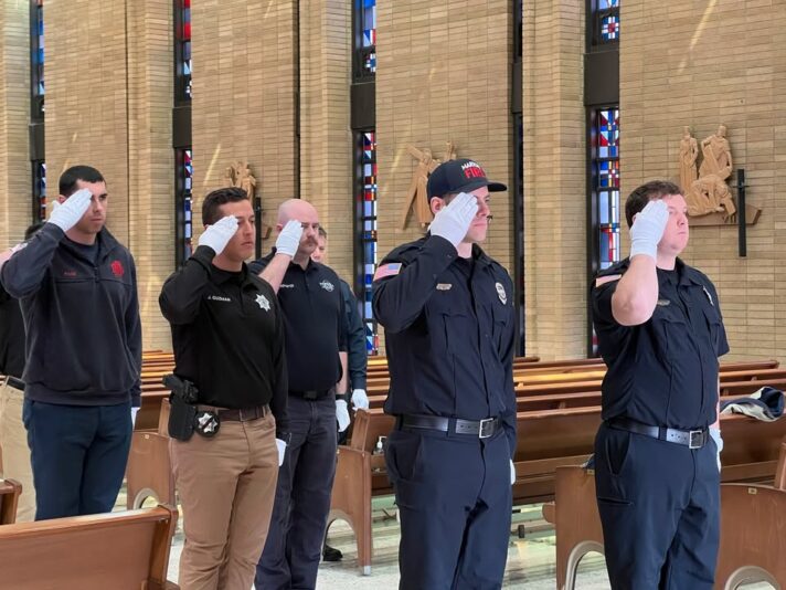 fb-355703527834405_1120544613449676