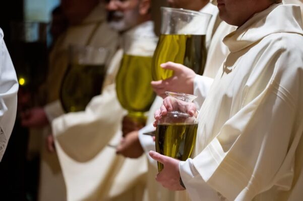 fb-355703527834405_1121347103369427