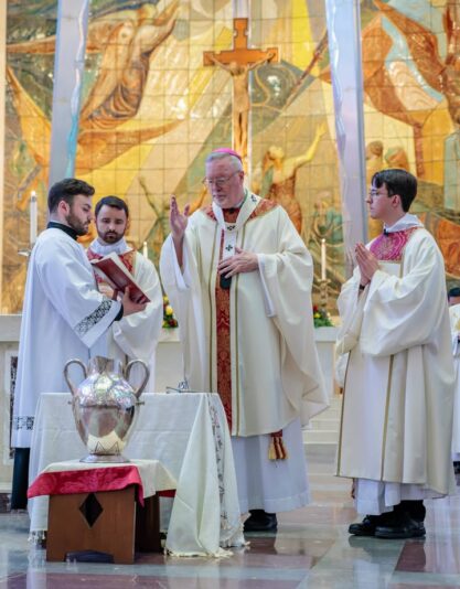 fb-424801330909662_1098025405684469