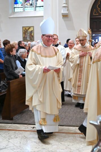 fb-116343758405910_1089924459831794