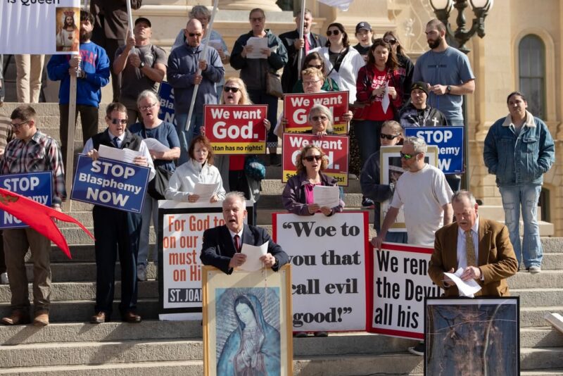 fb-149608895080801_1122725179894534