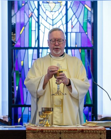 fb-424801330909662_1074637631356580