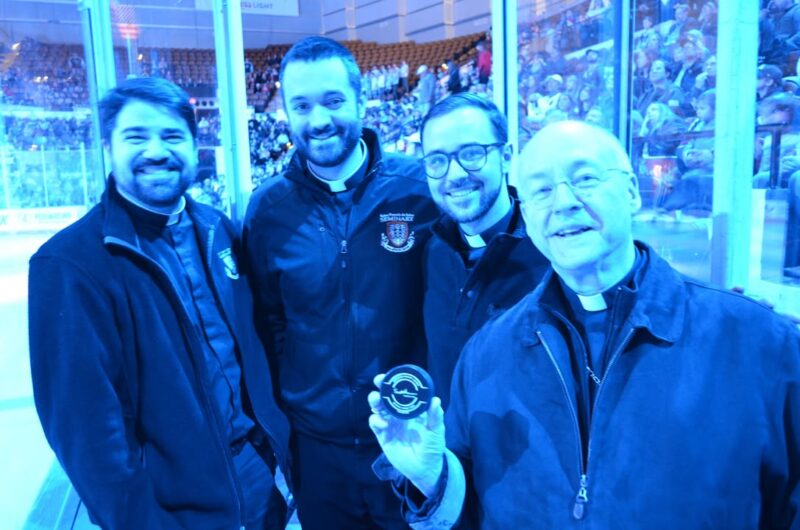 fb-355703527834405_1106776464826491