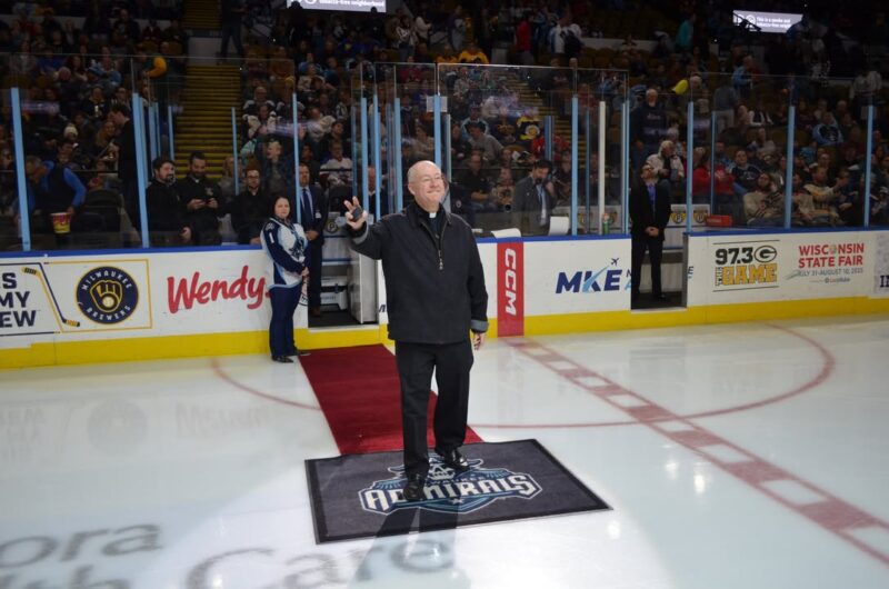 fb-355703527834405_1106776464826491