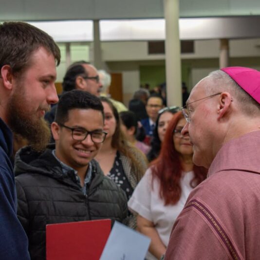 fb-355703527834405_1112042844299853