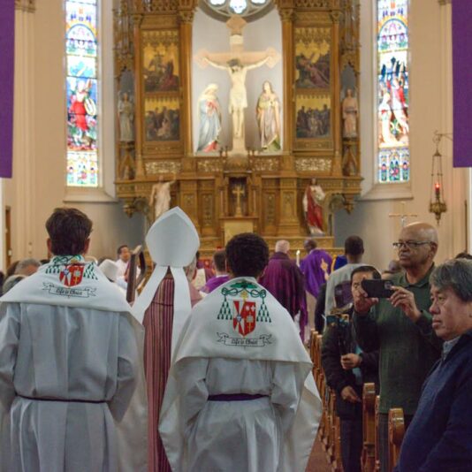 fb-355703527834405_1112042844299853