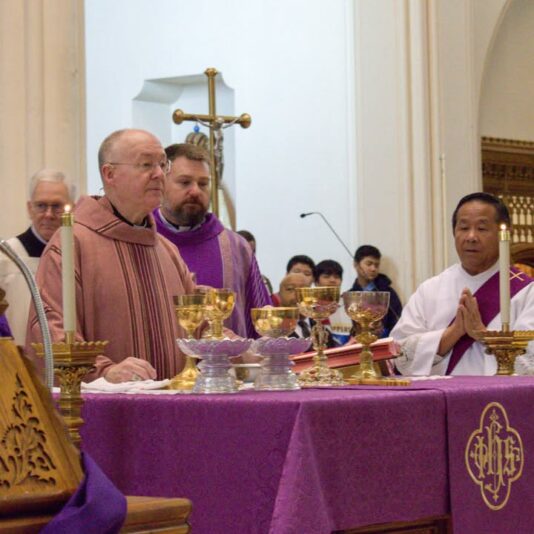 fb-355703527834405_1112042844299853