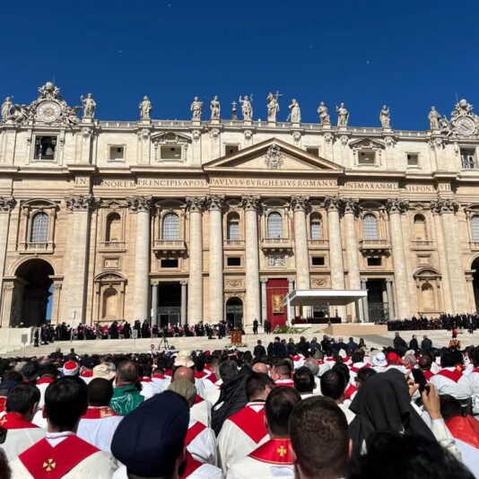 fb-355703527834405_1132603942243743