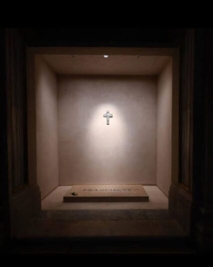 fb-356526171666570_988265849962609