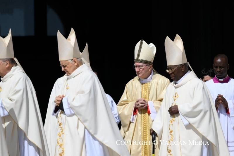 fb-356526171666570_988300366625824