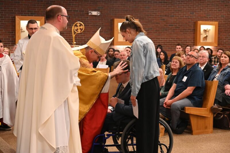 fb-116343758405910_1099179848906255