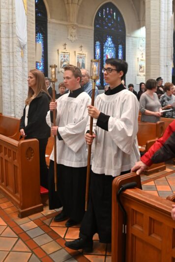 fb-116343758405910_1102147815276125