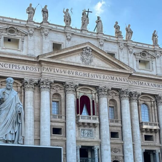 fb-355703527834405_1140764361427701