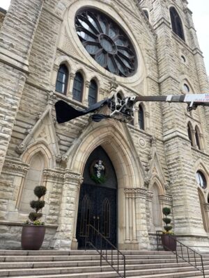 fb-127530903940386_1132331085592175