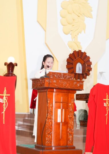 fb-422222558355253_1100506422119823