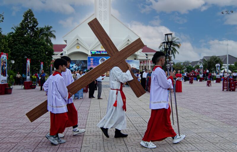 fb-422222558355253_1100502342120231