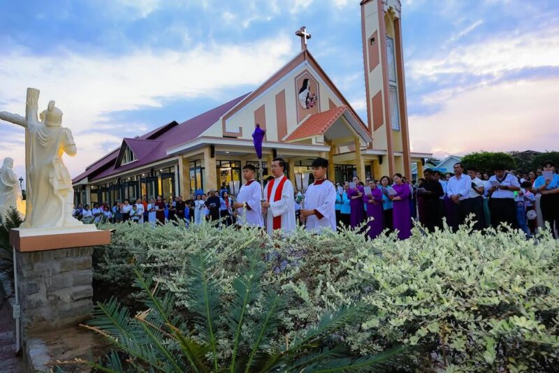 fb-422222558355253_1100094962160969