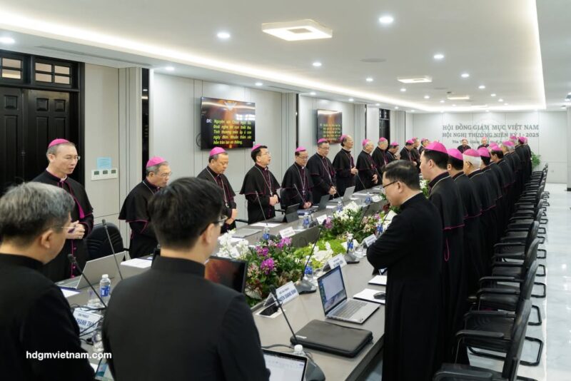 fb-356526171666570_984821120307082