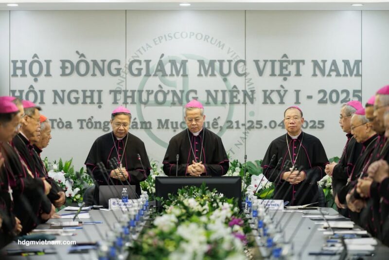 fb-356526171666570_984821120307082