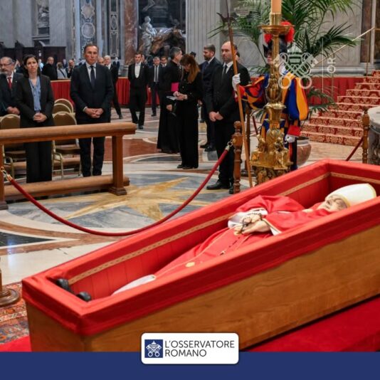 fb-356526171666570_985853163537211