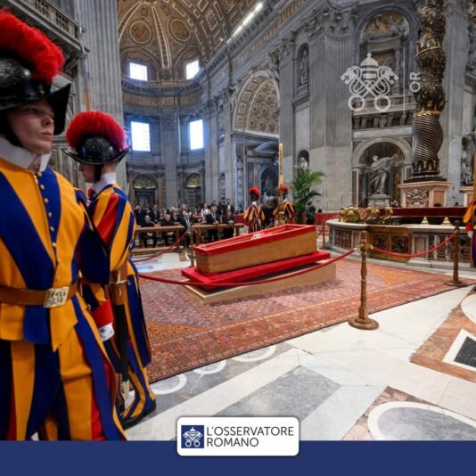 fb-356526171666570_985853163537211