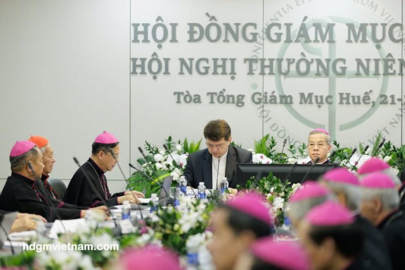 fb-356526171666570_985560006899860