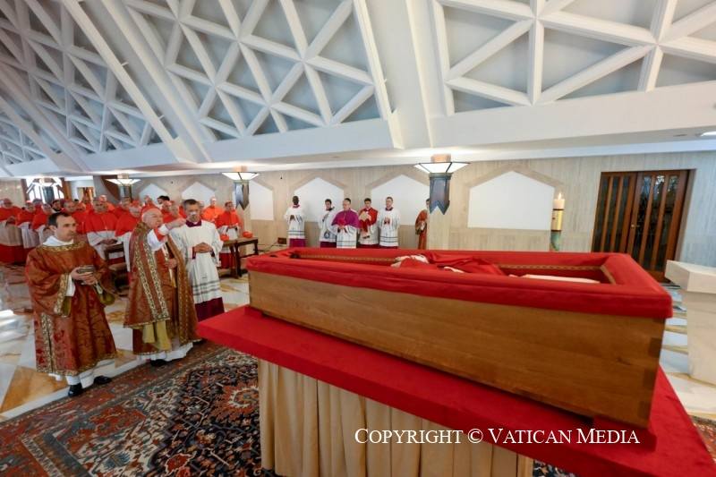 fb-356526171666570_985361326919728